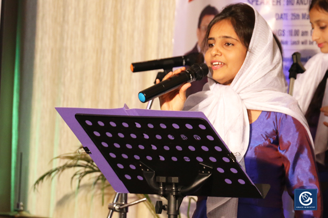 Hundreds flocked into the Blessing Prophetic Prayer on May 25th and 27th, 2018 at Bethesda International Ministry Prayer Hall in Belgaum, Karnataka. The Prayer meetings were a source of transformation for many a people from Bondage and Sickness. 